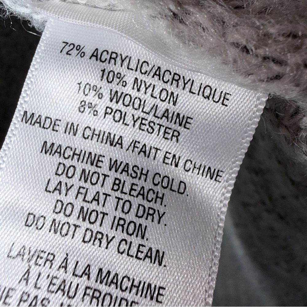 Harlow Gray Knit Light Weight Soft Summer Cottagecore Cabincore Sweater ๐ - Picture 3 of 4